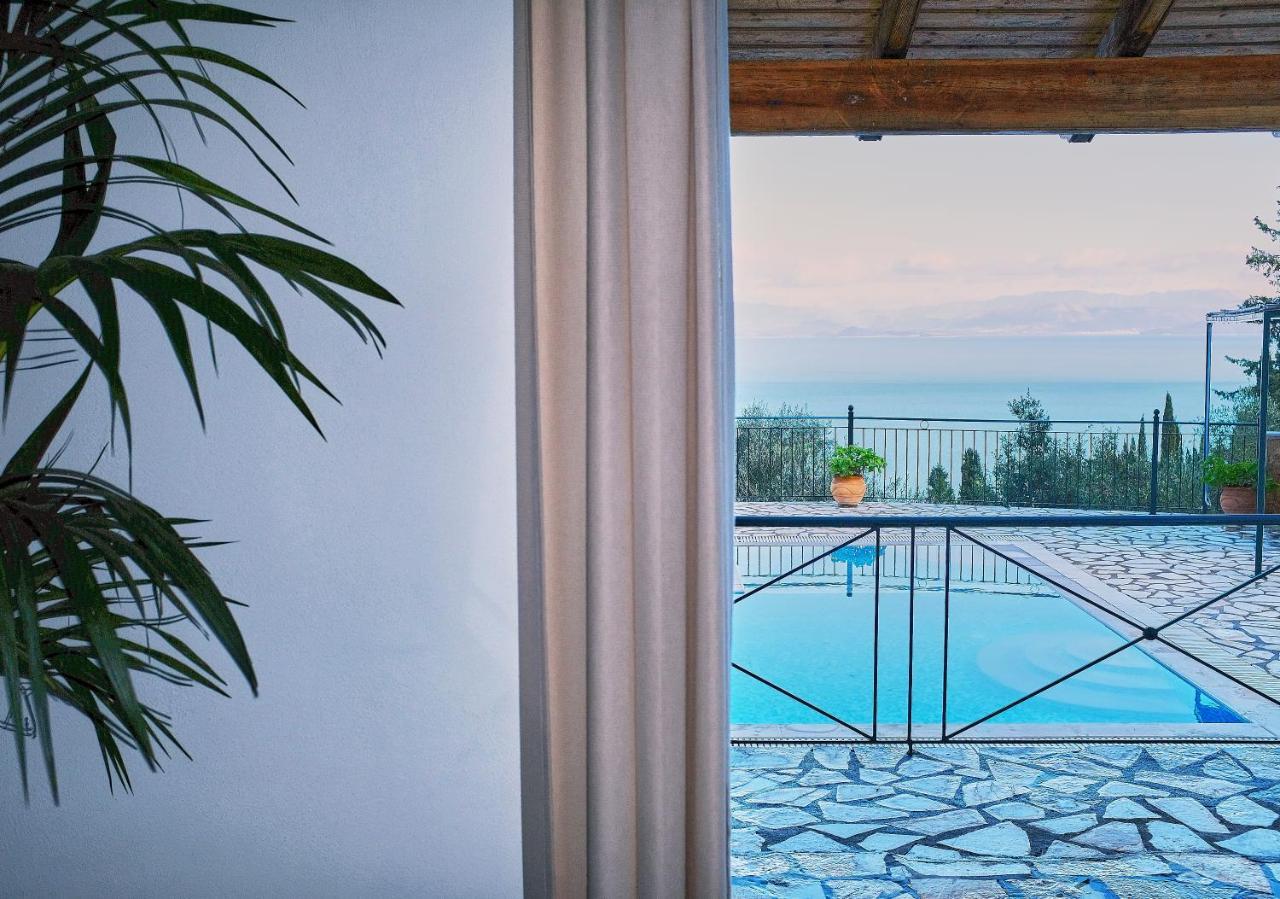 Villa Boukari Chlomos エクステリア 写真