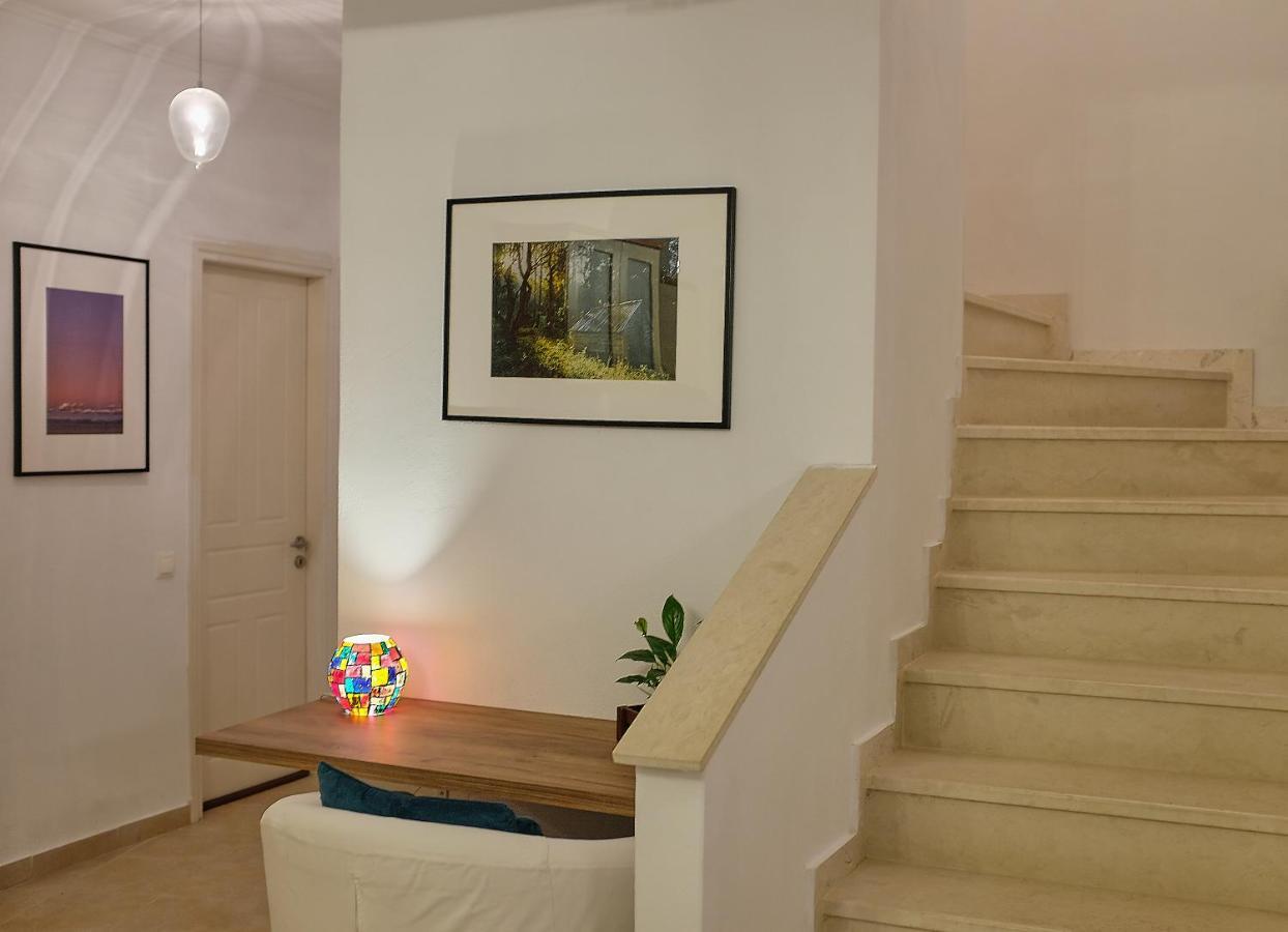 Villa Boukari Chlomos エクステリア 写真