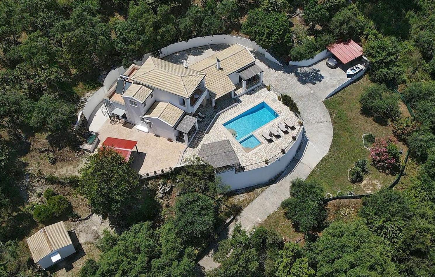 Villa Boukari Chlomos エクステリア 写真